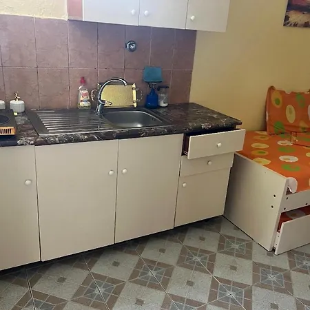Vila Velipoje
