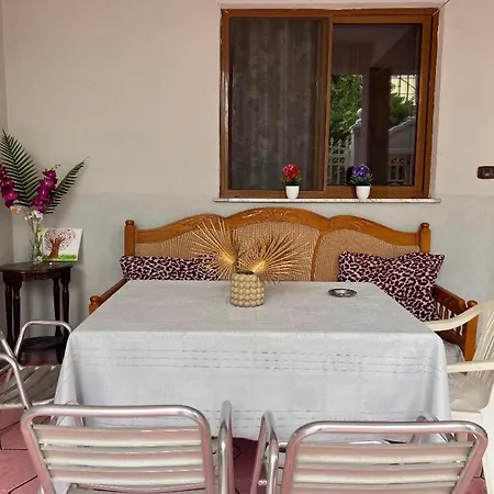 Vila Velipoje Velipojë